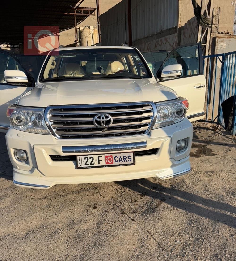 تويوتا لاندكروزر